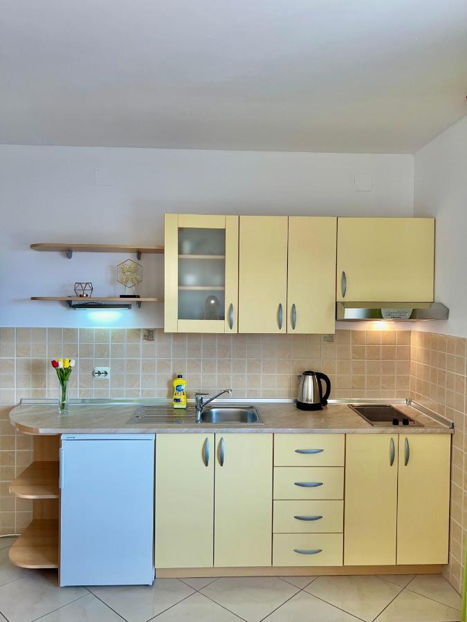 Vespera Apartments 波尔 外观 照片