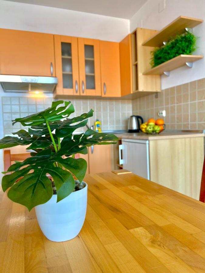 Vespera Apartments 波尔 外观 照片